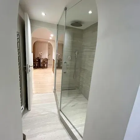 Sсаn Q,r-с0de - Fully Renovated Appartamento *