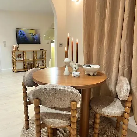 Sсаn Q,r-с0de - Fully Renovated Appartamento *